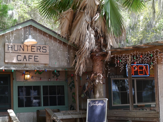 Hunters Cafe, Darien, Ga-
